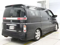 Nissan ELGRAND лот № 90336 оценка R  с аукциона в Японии 1