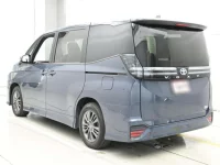 Toyota VOXY лот № 30408 оценка R  с аукциона в Японии 5