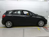 BMW 2-Series лот № 90342 оценка 4  с аукциона в Японии 2