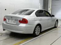 BMW 3-Series лот № 90373 оценка 4  с аукциона в Японии 1