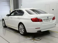 BMW 5-Series лот № 90401 оценка 3  с аукциона в Японии 5