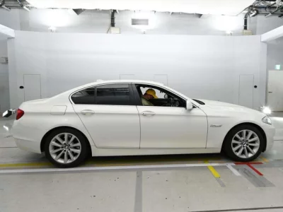 BMW 5-Series  с аукциона в Японии