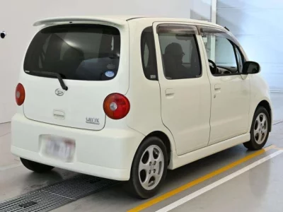 Daihatsu MOVE LATTE