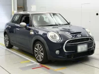 BMW MINI лот № 90421 оценка 4  с аукциона в Японии 4