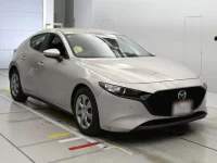 Mazda MAZDA3 лот № 33225 оценка 4  с аукциона в Японии 4