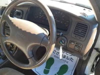 Toyota MARK II лот № 30490 оценка 3  с аукциона в Японии 8