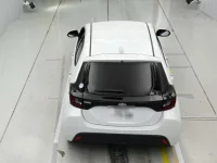Toyota YARIS лот № 30493 оценка R  с аукциона в Японии 7