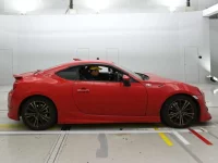 Toyota GT 86 лот № 30445 оценка 4  с аукциона в Японии 2