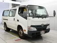 Toyota DYNA лот № 90395 оценка RA  с аукциона в Японии 4