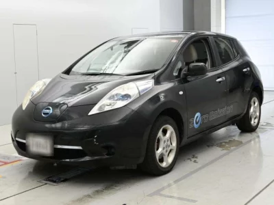 Nissan LEAF  с аукциона в Японии