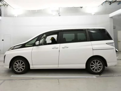Mazda Biante