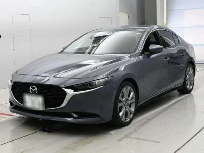 Mazda MAZDA3  с аукциона в Японии