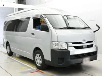 Toyota HIACE VAN лот № 40106 оценка 3  с аукциона в Японии 4