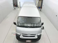 Toyota HIACE VAN лот № 40106 оценка 3  с аукциона в Японии 6