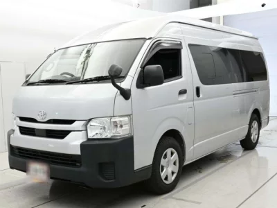 Toyota HIACE VAN  с аукциона в Японии