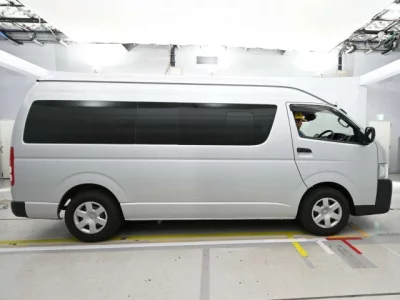 Toyota HIACE VAN  с аукциона в Японии