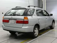 Nissan RNESSA лот № 30461 оценка 3  с аукциона в Японии 1