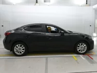 Mazda AXELA лот № 30405 оценка 4  с аукциона в Японии 2