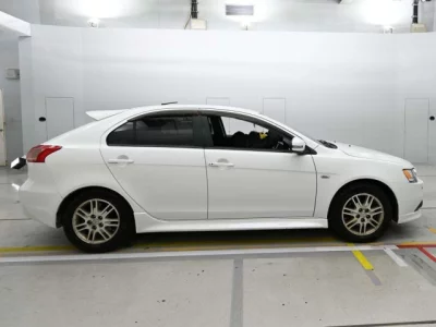 Mitsubishi Galant Fortis