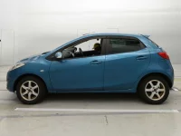 Mazda DEMIO лот № 30606 оценка 3.5  с аукциона в Японии 3