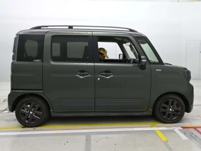Suzuki Spacia Gear