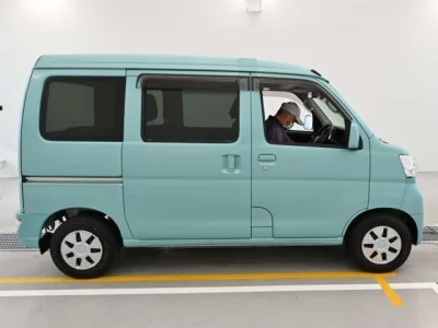 Daihatsu HIJET VAN