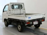 Daihatsu HIJET TRUCK лот № 3328 оценка R  с аукциона в Японии 5