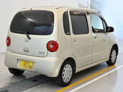 Daihatsu MOVE LATTE  с аукциона в Японии