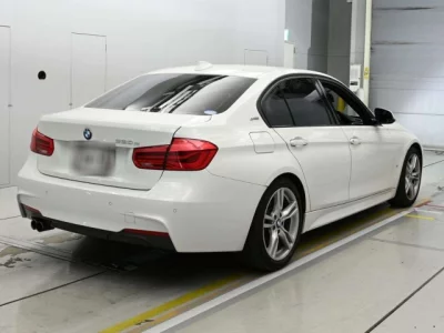 BMW 3-Series  с аукциона в Японии