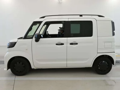 Suzuki Spacia Base