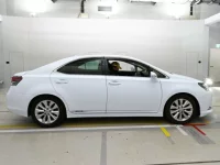 Lexus HS лот № 11055 оценка 4  с аукциона в Японии 2
