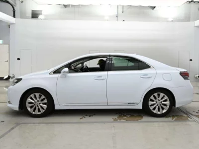 Lexus HS