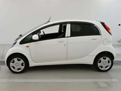 Mitsubishi I-MIEV  с аукциона в Японии