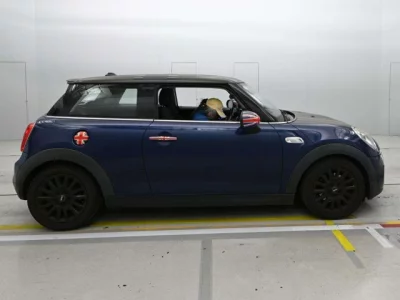 BMW MINI