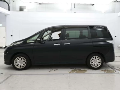 Mazda Biante