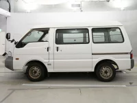 Mazda BONGO VAN лот № 90511 оценка R  с аукциона в Японии 3