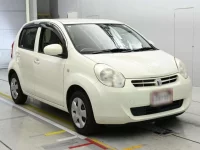 Toyota PASSO лот № 10262 оценка 4  с аукциона в Японии 4
