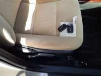 Toyota COROLLA AXIO лот № 36452 оценка 4  с аукциона в Японии 9