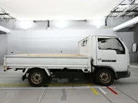 Nissan ATLAS лот № 40108 оценка 3  с аукциона в Японии 2