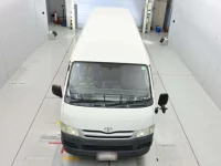 Toyota HIACE VAN лот № 40121 оценка 3  с аукциона в Японии 6