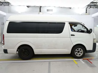 Toyota HIACE VAN  с аукциона в Японии