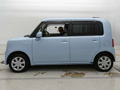 Toyota Pixis Space