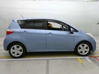 Toyota RACTIS лот № 90444 оценка 3  с аукциона в Японии 2