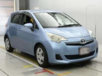 Toyota RACTIS лот № 90444 оценка 3  с аукциона в Японии 4