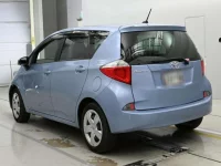 Toyota RACTIS лот № 90444 оценка 3  с аукциона в Японии 5