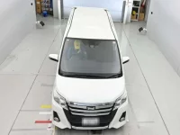 Toyota NOAH лот № 90484 оценка 3.5  с аукциона в Японии 6