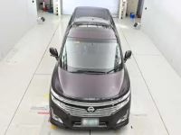 Nissan ELGRAND лот № 90505 оценка 3.5  с аукциона в Японии 6