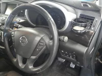 Nissan ELGRAND лот № 90505 оценка 3.5  с аукциона в Японии 8