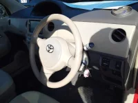 Toyota SIENTA лот № 90457 оценка 3  с аукциона в Японии 8