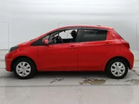 Toyota VITZ лот № 30658 оценка 3.5  с аукциона в Японии 3